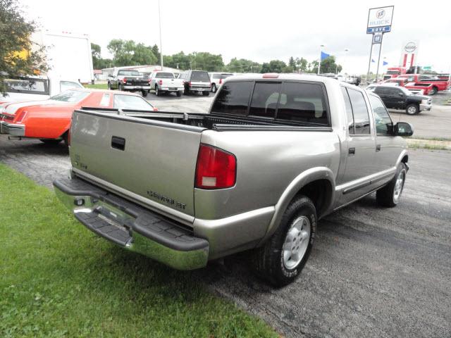 Chevrolet S10 2001 photo 3