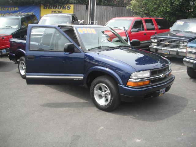 Chevrolet S10 2001 photo 3