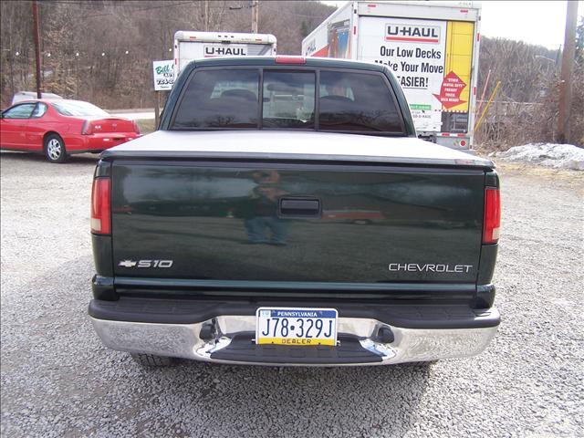 Chevrolet S10 2001 photo 3