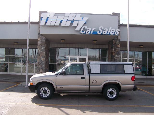 Chevrolet S10 Base Pickup