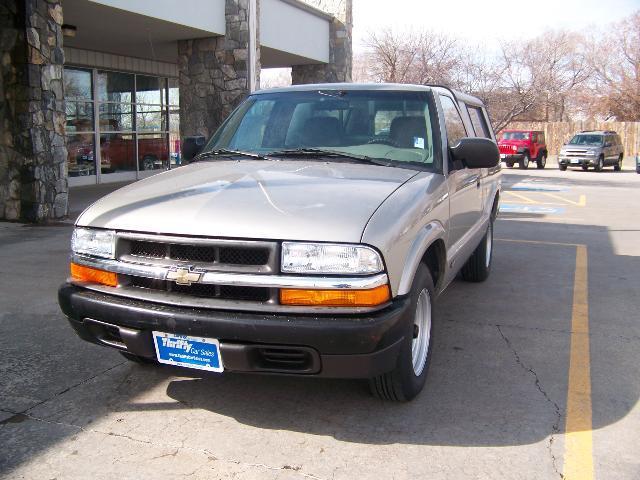 Chevrolet S10 2001 photo 4