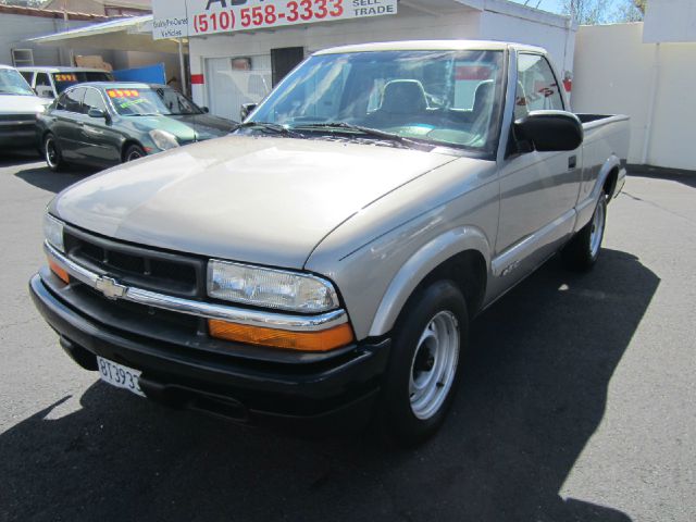 Chevrolet S10 2001 photo 3