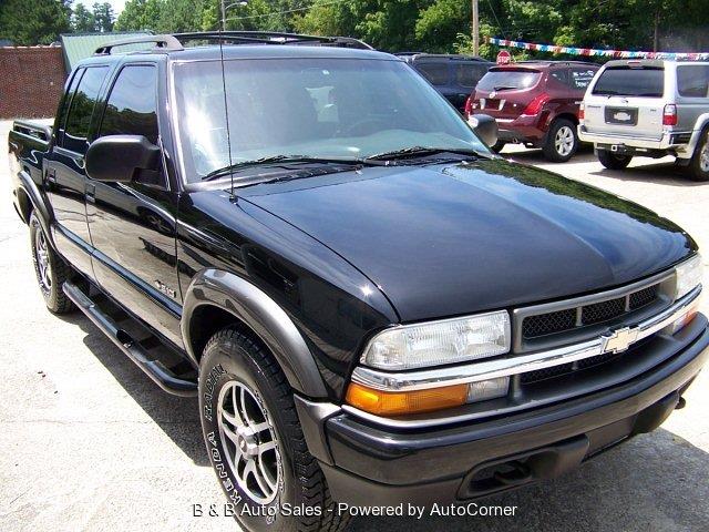 Chevrolet S10 2002 photo 2