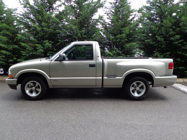 Chevrolet S10 Touring W/nav.sys Pickup Truck