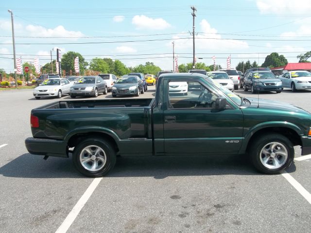 Chevrolet S10 2002 photo 4