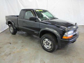 Chevrolet S10 2002 photo 1