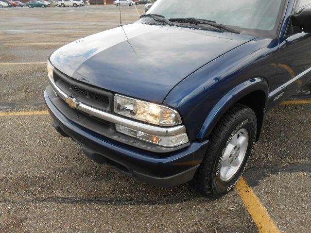 Chevrolet S10 2002 photo 4