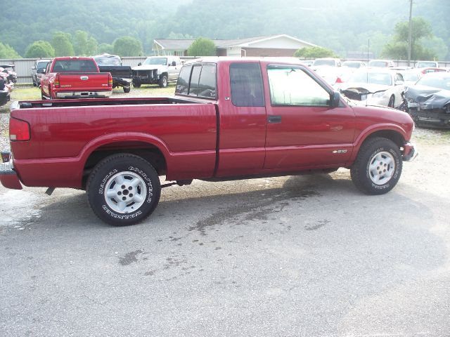 Chevrolet S10 2002 photo 3