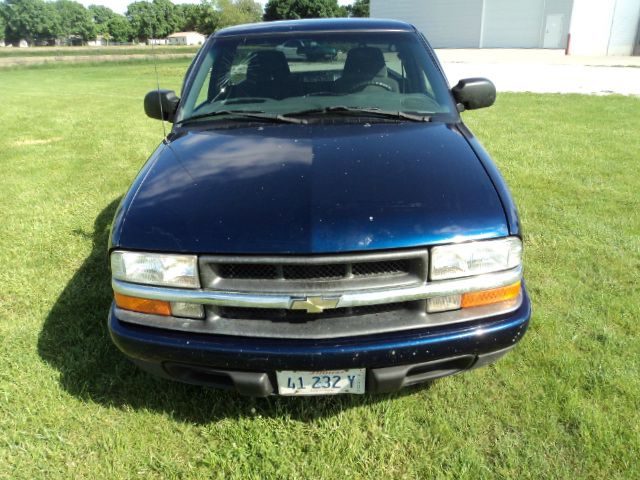 Chevrolet S10 2002 photo 11