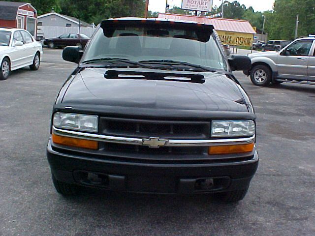 Chevrolet S10 2002 photo 1