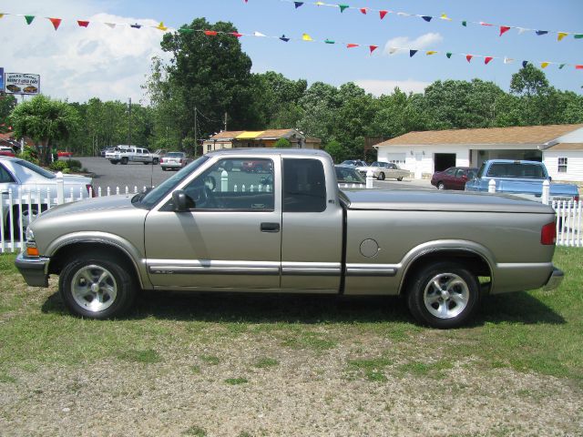 Chevrolet S10 2002 photo 3