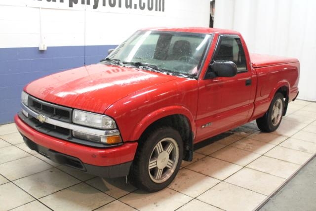 Chevrolet S10 2002 photo 1