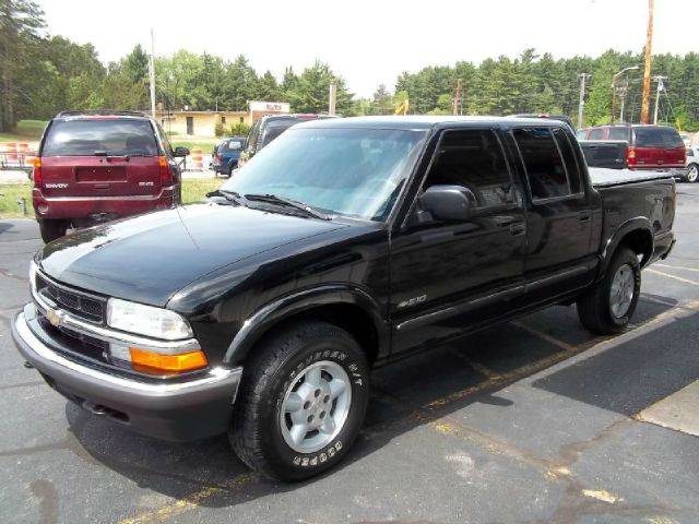 Chevrolet S10 2002 photo 0