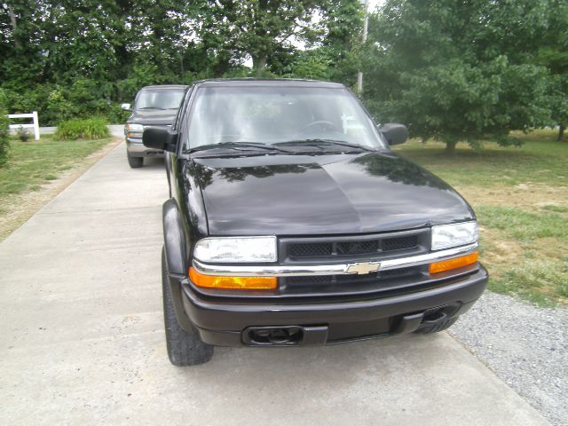 Chevrolet S10 Handicap Lift And Control Leg 1 Owner Pickup Truck