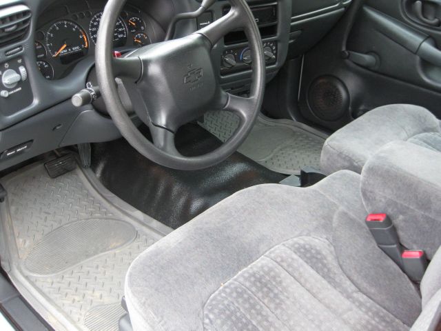 Chevrolet S10 2002 photo 3
