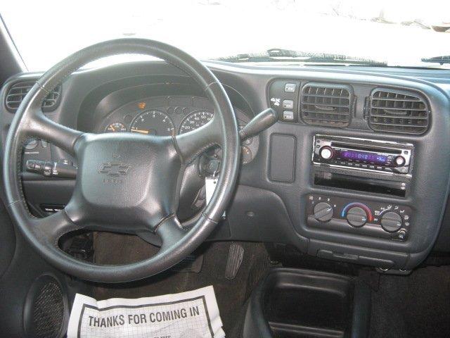 Chevrolet S10 2002 photo 3