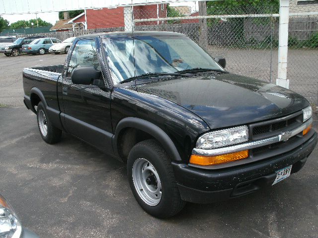 Chevrolet S10 2002 photo 1