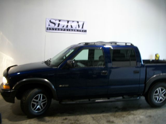 Chevrolet S10 2002 photo 2