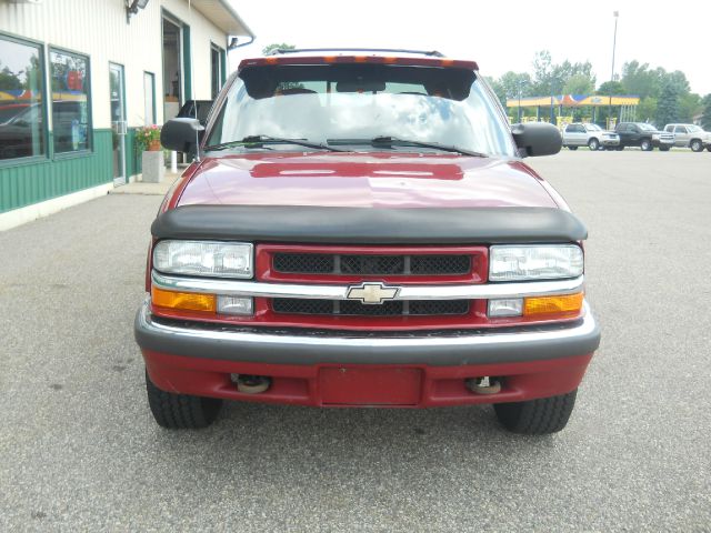 Chevrolet S10 2002 photo 1