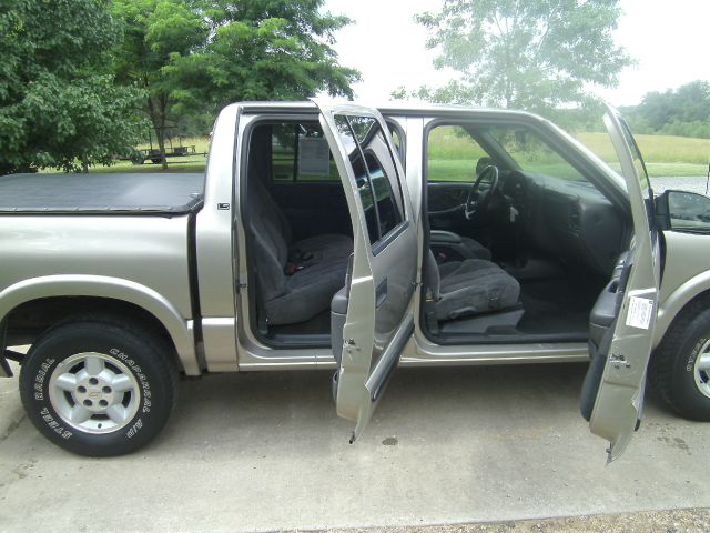 Chevrolet S10 2002 photo 11