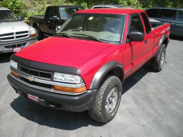 Chevrolet S10 2002 photo 1