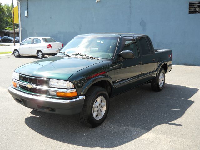 Chevrolet S10 2002 photo 4