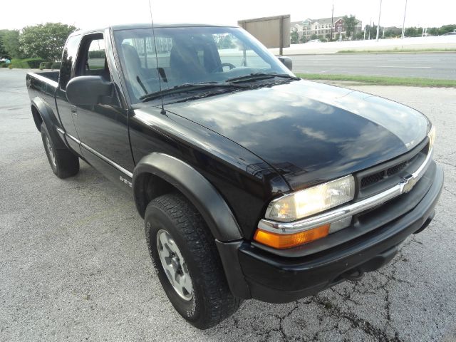 Chevrolet S10 2003 photo 16