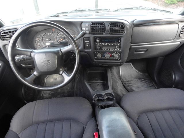 Chevrolet S10 2003 photo 21