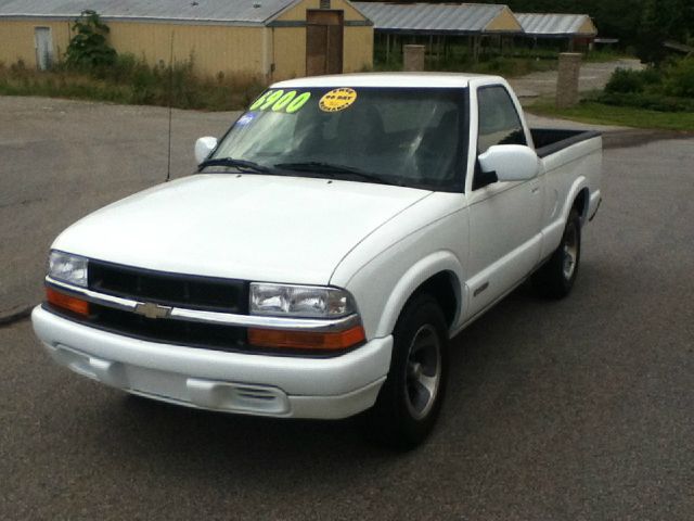 Chevrolet S10 2003 photo 4