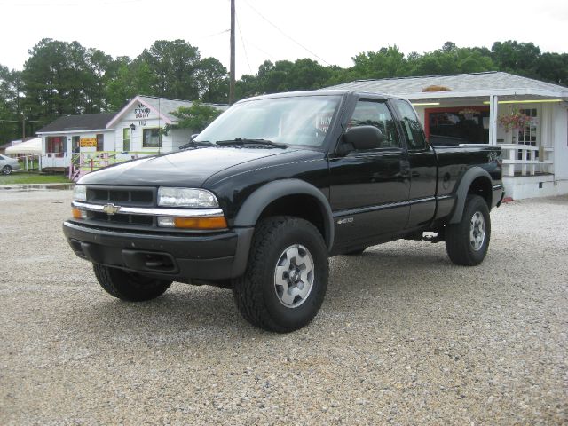 Chevrolet S10 2003 photo 1