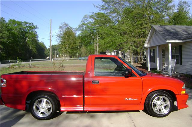 Chevrolet S10 2003 photo 1