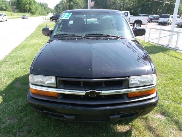 Chevrolet S10 2003 photo 4