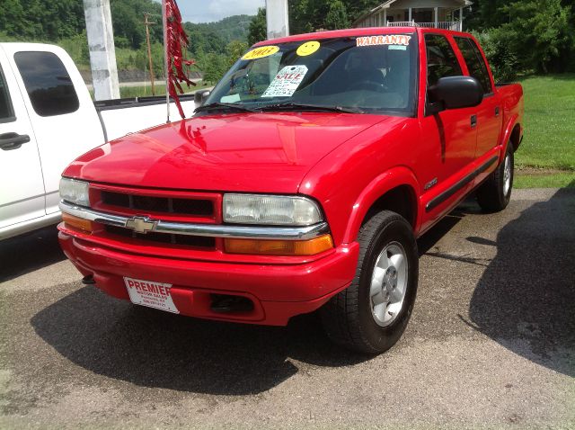 Chevrolet S10 2003 photo 1