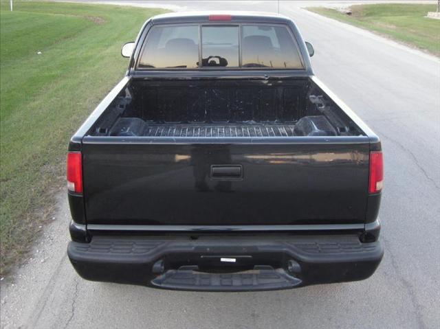 Chevrolet S10 2003 photo 3