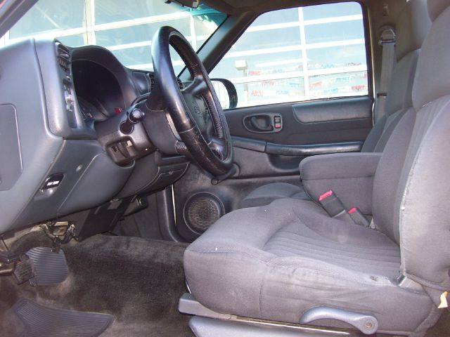 Chevrolet S10 2003 photo 0