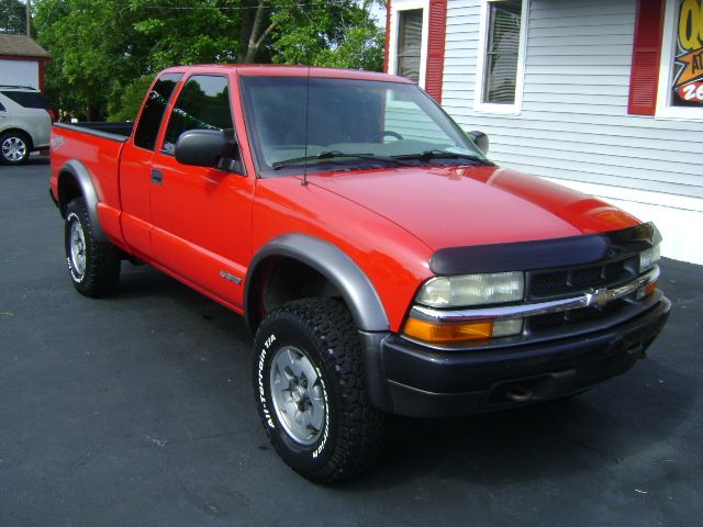 Chevrolet S10 2003 photo 3