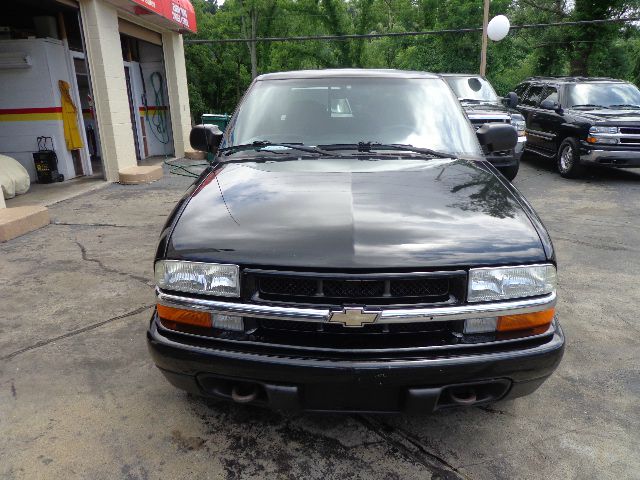 Chevrolet S10 2003 photo 3