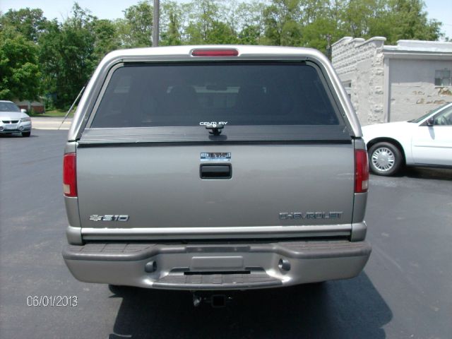 Chevrolet S10 2003 photo 3