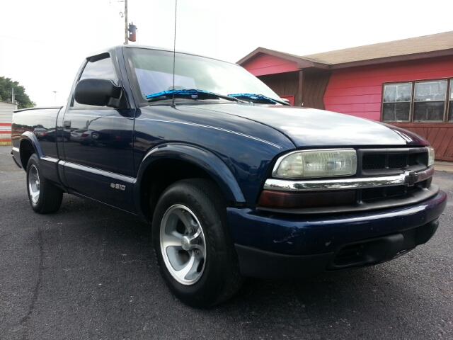 Chevrolet S10 2003 photo 1