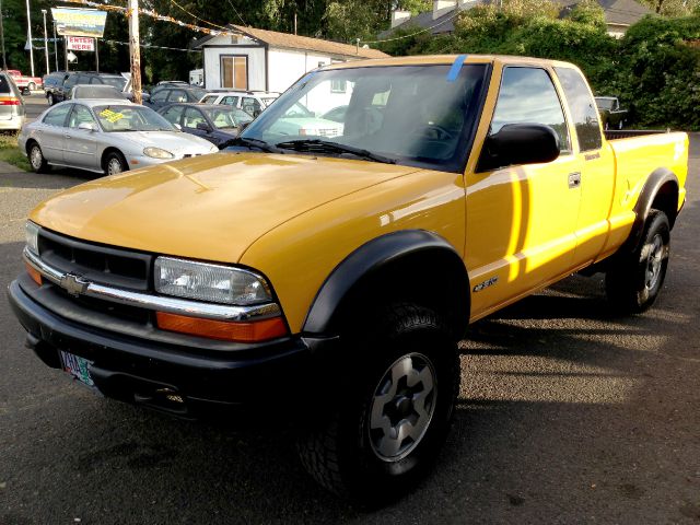 Chevrolet S10 2003 photo 3