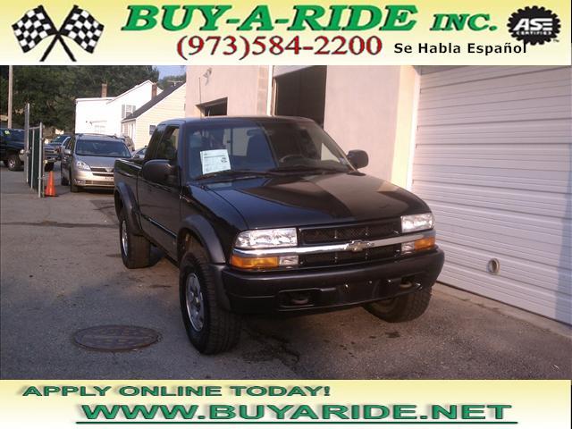 Chevrolet S10 2003 photo 1