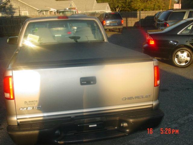 Chevrolet S10 2003 photo 4