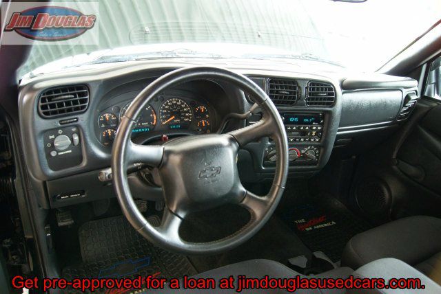 Chevrolet S10 2003 photo 15