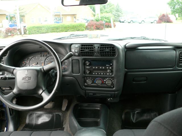 Chevrolet S10 2003 photo 14