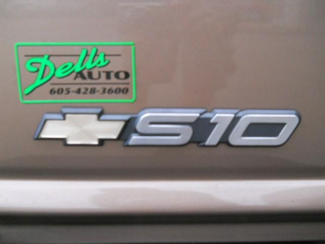 Chevrolet S10 2003 photo 5