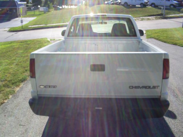 Chevrolet S10 2003 photo 3