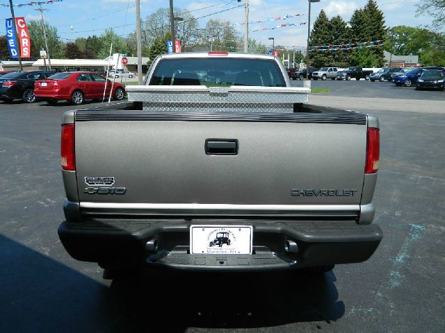 Chevrolet S10 2003 photo 16