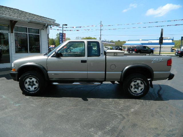 Chevrolet S10 2003 photo 3