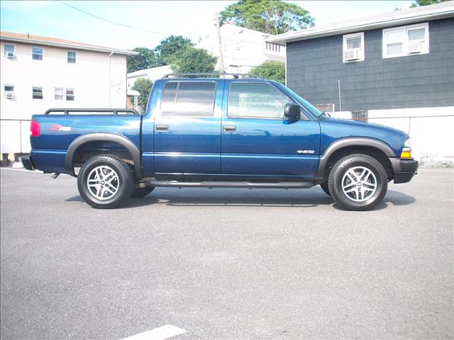 Chevrolet S10 XLT 4.0L 2WD Pickup