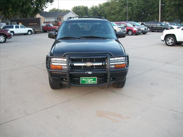 Chevrolet S10 2004 photo 1